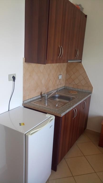 Eglent'S Tourist House Otel Saranda Dış mekan fotoğraf